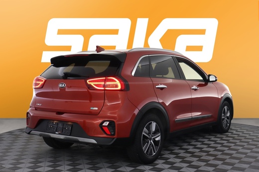 Kia Niro plug-in vaihtoauto