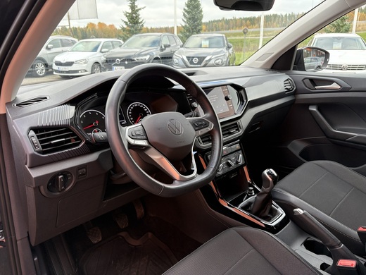 Volkswagen T-Cross vaihtoauto