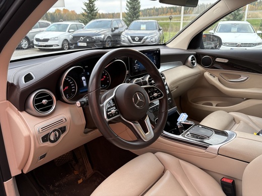 Mercedes-Benz GLC vaihtoauto