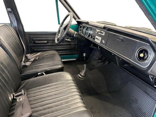 Ford Cortina vaihtoauto
