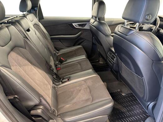 Audi Q7 vaihtoauto