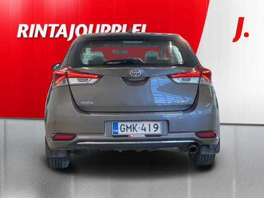 Toyota Auris vaihtoauto