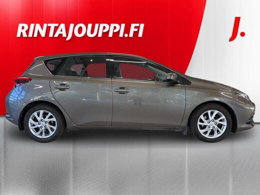 Toyota Auris vaihtoauto