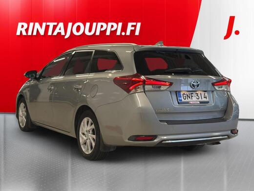 Toyota Auris vaihtoauto