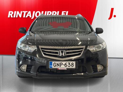 Honda Accord vaihtoauto