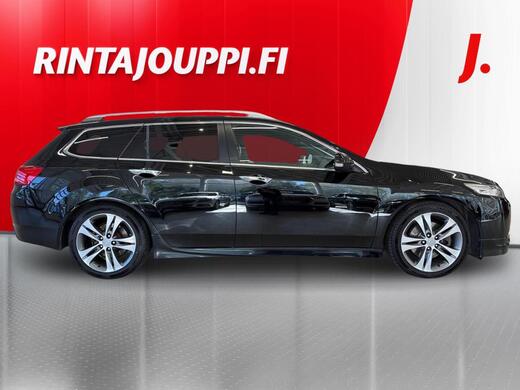 Honda Accord vaihtoauto
