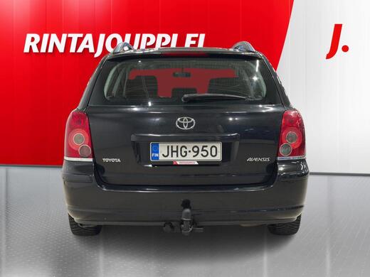 Toyota Avensis vaihtoauto