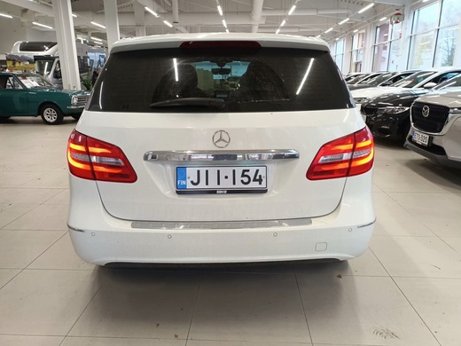 Mercedes-Benz B vaihtoauto