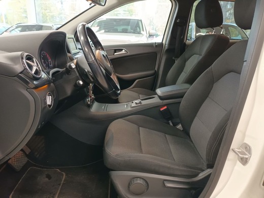 Mercedes-Benz B vaihtoauto
