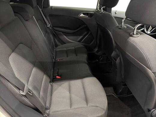 Mercedes-Benz B vaihtoauto