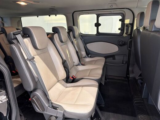 Ford Tourneo Custom vaihtoauto