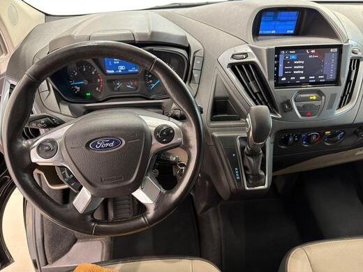 Ford Tourneo Custom vaihtoauto