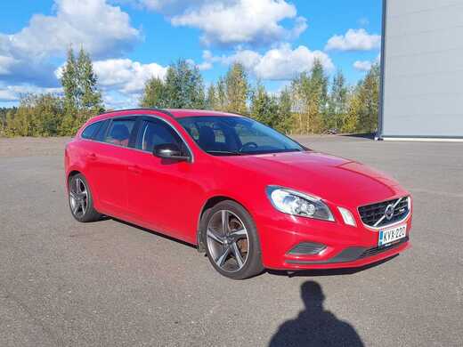 Volvo V60 vaihtoauto
