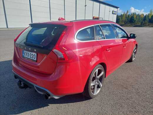 Volvo V60 vaihtoauto