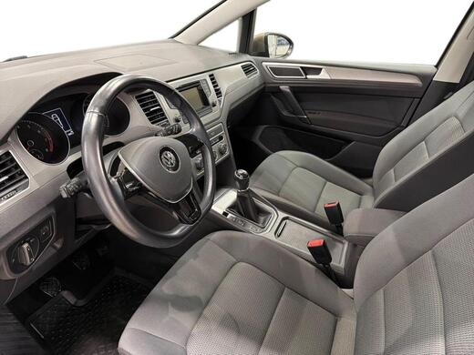 Volkswagen Golf Sportsvan vaihtoauto