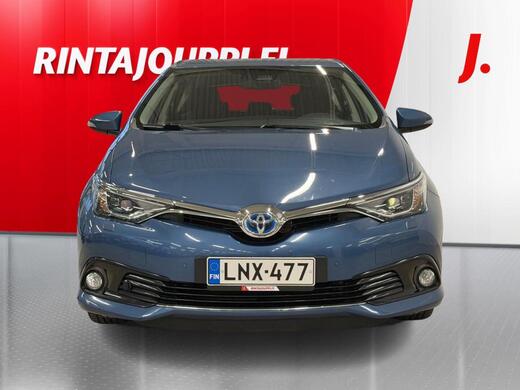 Toyota Auris vaihtoauto