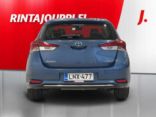 Toyota Auris vaihtoauto