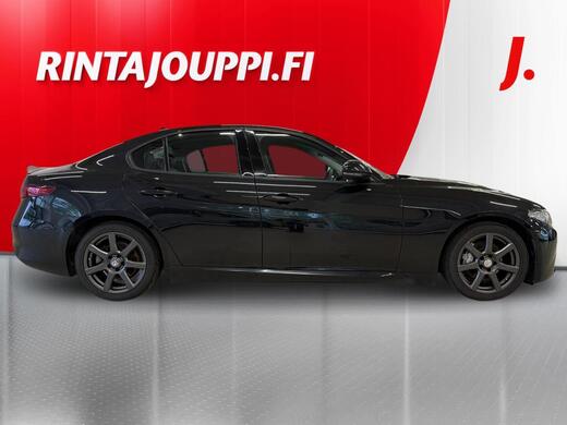 Alfa Romeo Giulia vaihtoauto