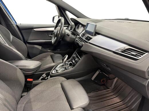 BMW 218 vaihtoauto