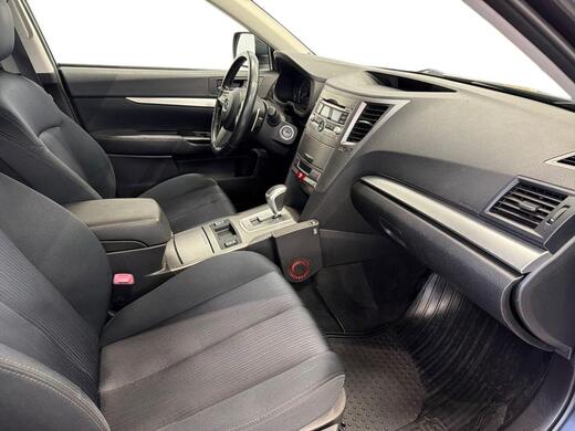 Subaru Legacy vaihtoauto