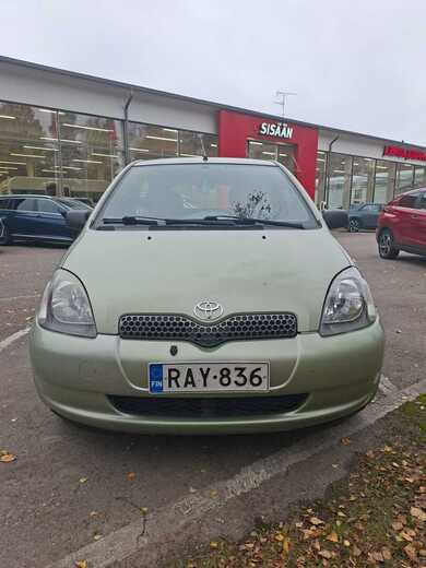 Toyota Yaris vaihtoauto
