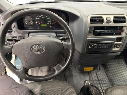 Toyota Hiace vaihtoauto