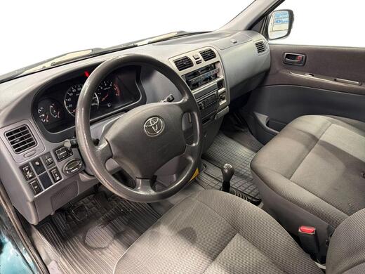 Toyota Hiace vaihtoauto
