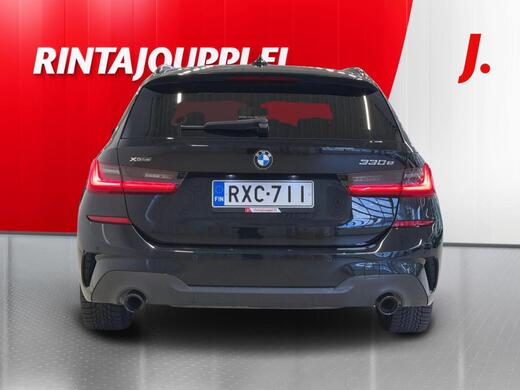 BMW 330 vaihtoauto