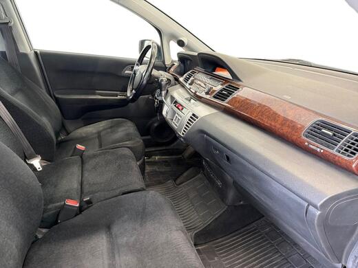 Honda Fr-V vaihtoauto