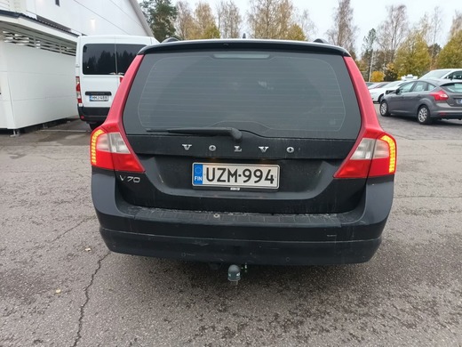 Volvo V70 vaihtoauto
