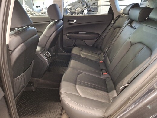 Kia Optima vaihtoauto