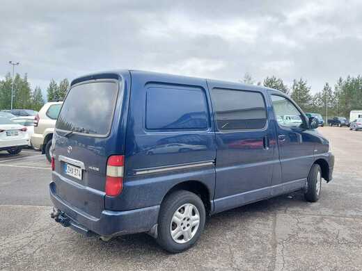 Toyota Hiace vaihtoauto