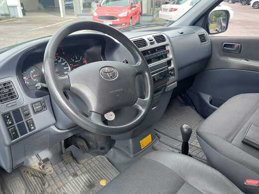 Toyota Hiace vaihtoauto