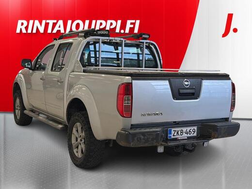Nissan Navara vaihtoauto