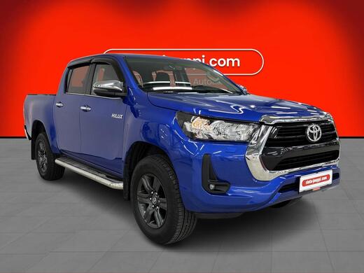 Toyota Hilux vaihtoauto