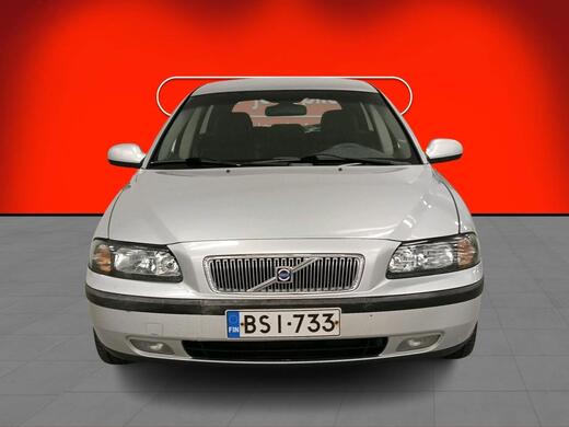 Volvo V70 vaihtoauto