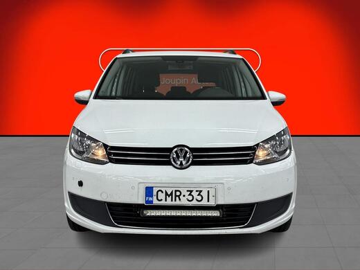 Volkswagen Touran vaihtoauto