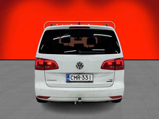 Volkswagen Touran vaihtoauto