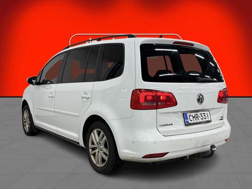 Volkswagen Touran vaihtoauto