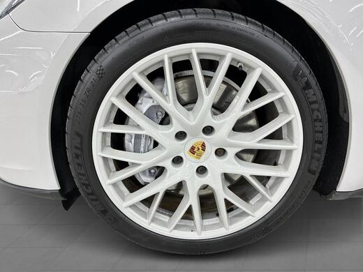 Porsche Panamera vaihtoauto