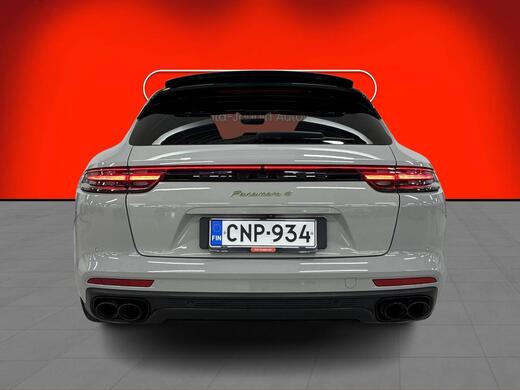 Porsche Panamera vaihtoauto