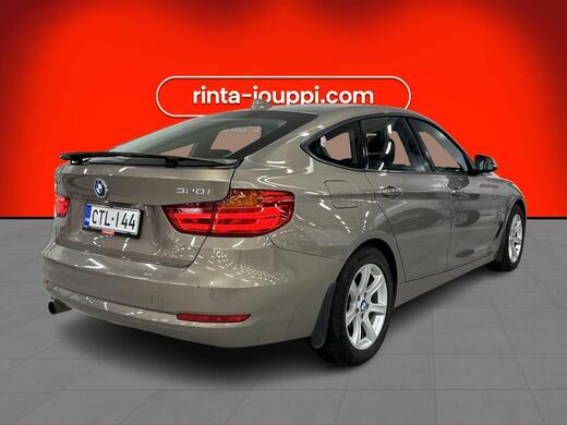 BMW 320 vaihtoauto
