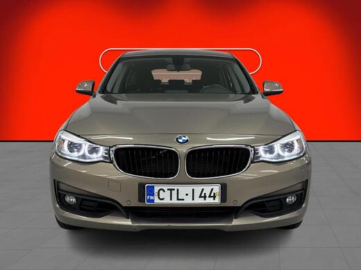 BMW 320 vaihtoauto