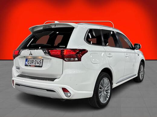Mitsubishi Outlander PHEV vaihtoauto
