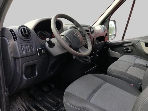 Nissan NV400 vaihtoauto