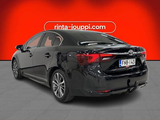 Toyota Avensis vaihtoauto