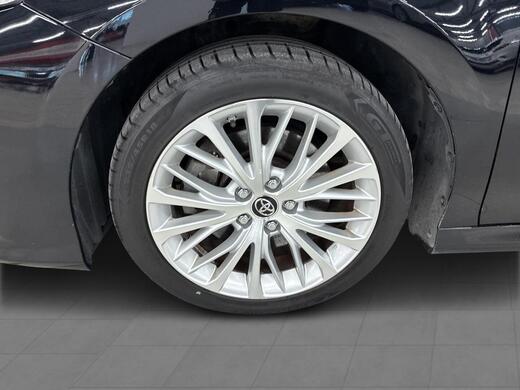 Toyota Camry vaihtoauto
