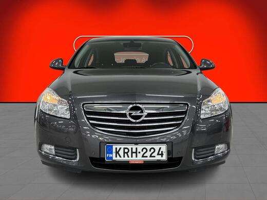 Opel Insignia vaihtoauto