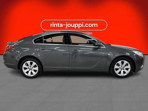 Opel Insignia vaihtoauto