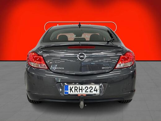 Opel Insignia vaihtoauto